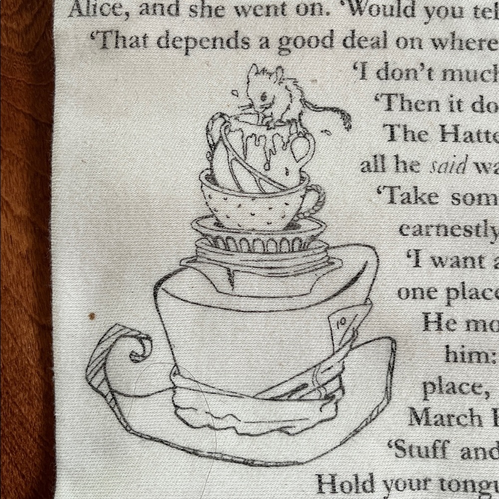 Alice in Wonderland Illustrated Page Infinity Scarf - Picture 4 of 4